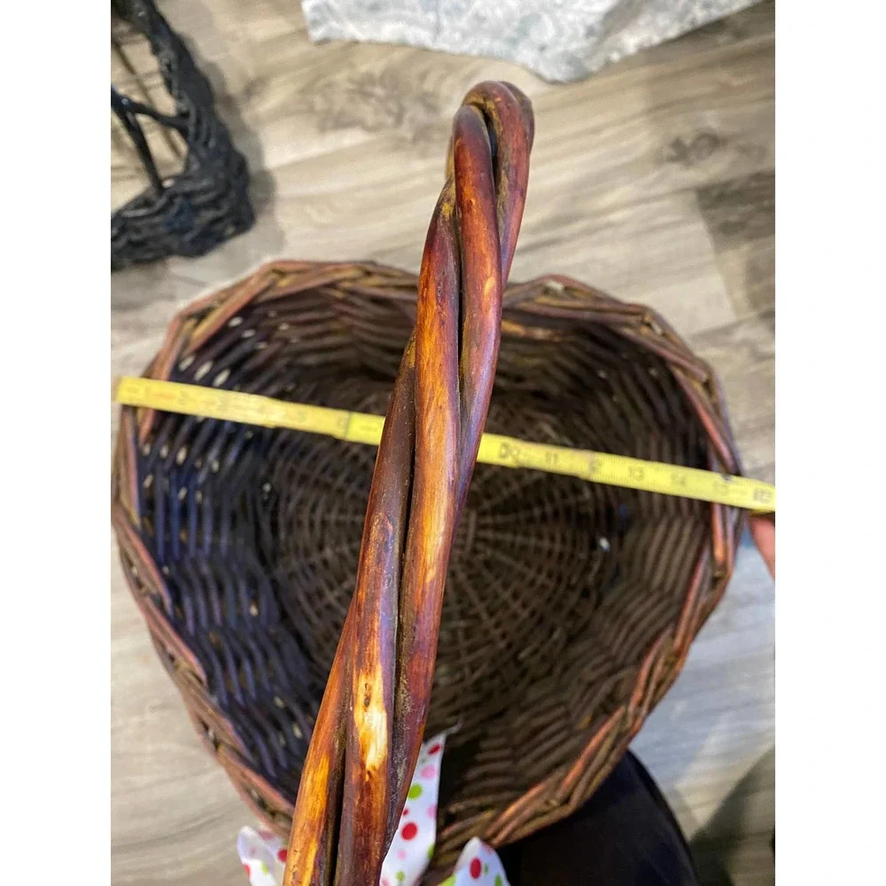 Rustic Heart Shaped Basket, Excelsior, Polka‎ Dot Ribbon Bow, Twisted Handle